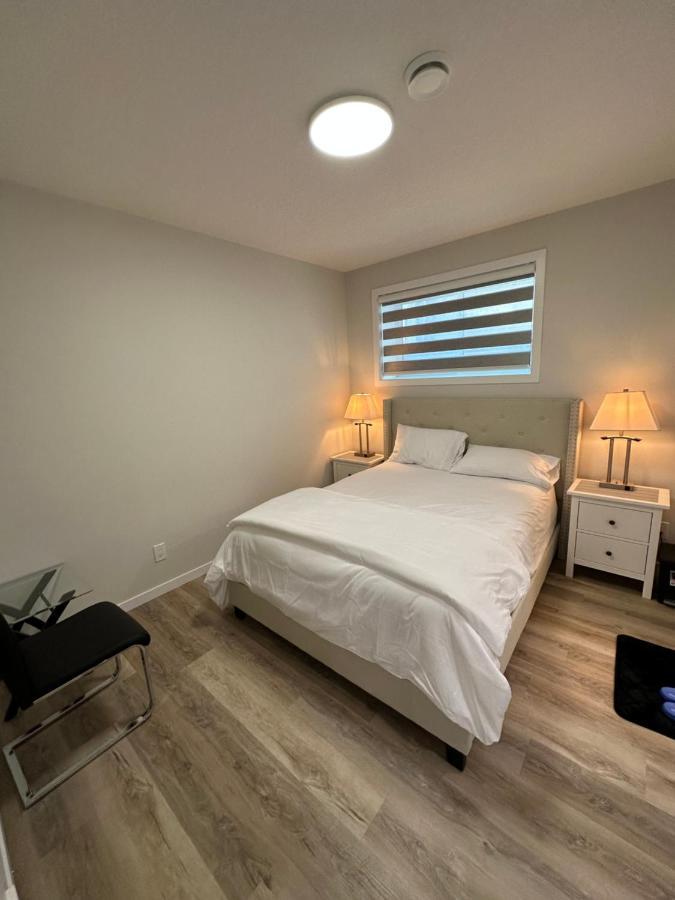 2 Bedroom 2 Washrooms Brand New Beautiful & Cozy Suite Κάλγκαρι Εξωτερικό φωτογραφία